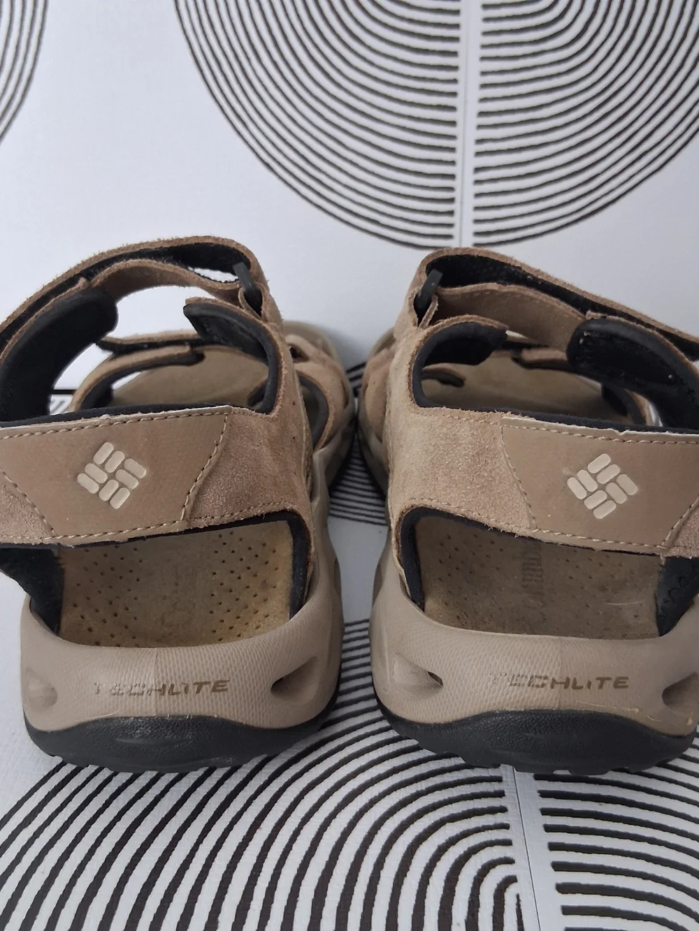 Columbia Sportswear Techlite Mens 7 Brown Tan Strappy Hiking Comfort Sandals